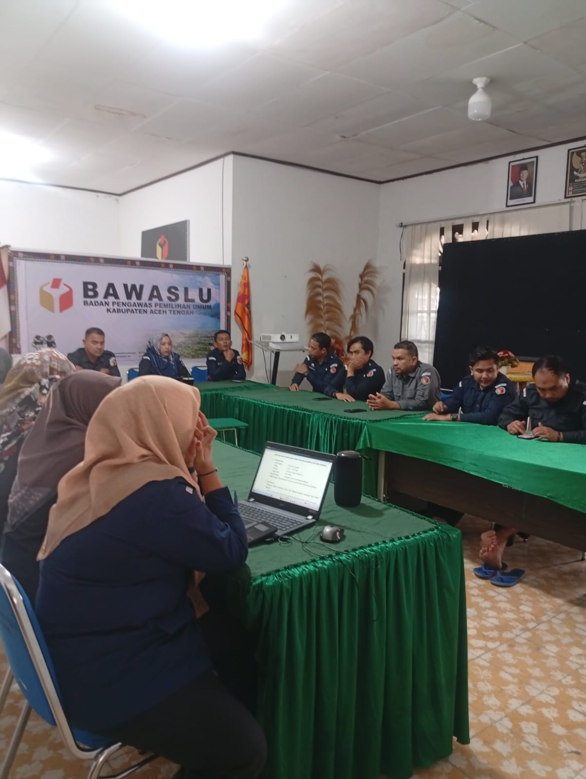 JAM KERJA DAN TUKIN