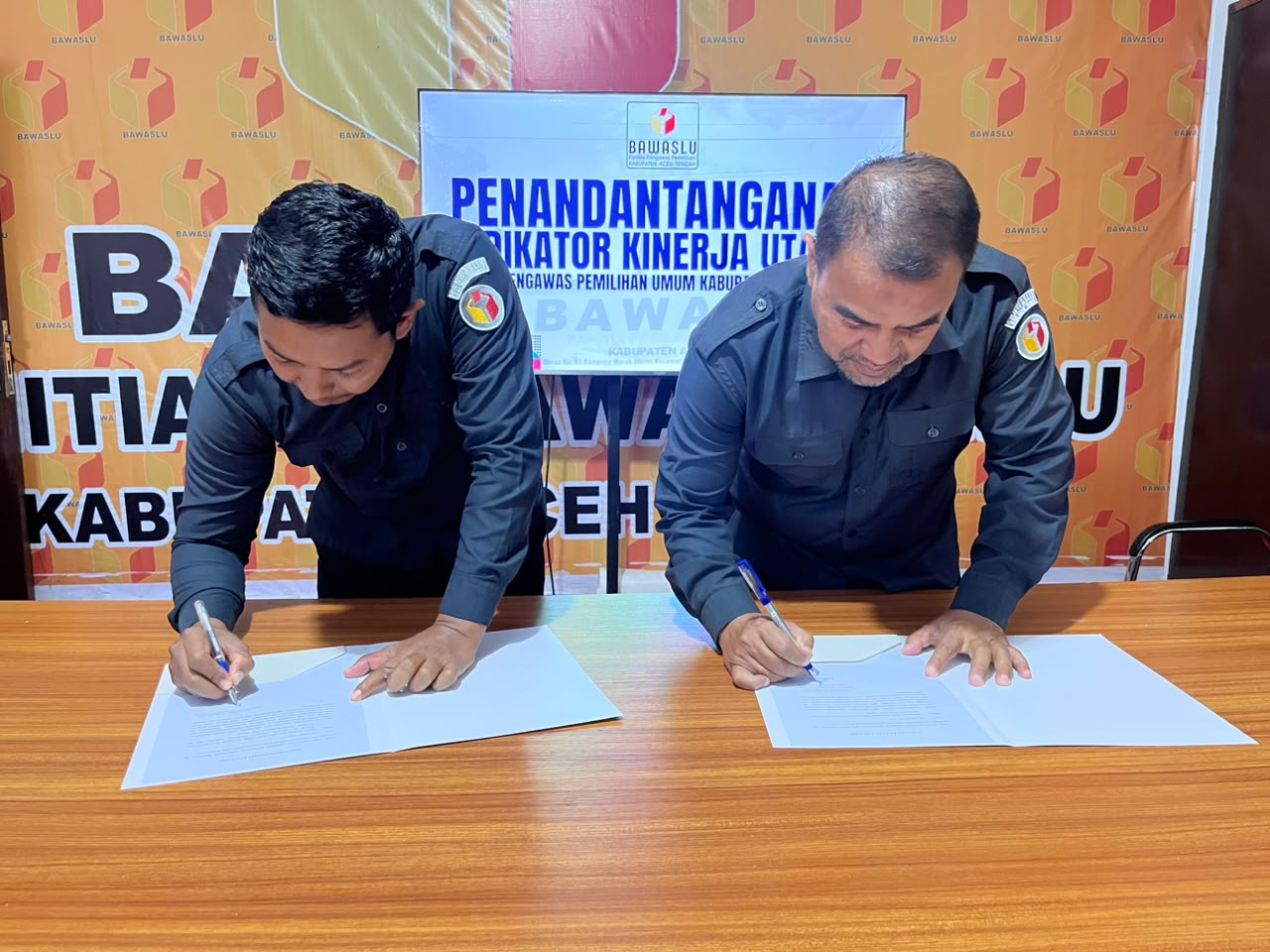 penandatanganan IKU